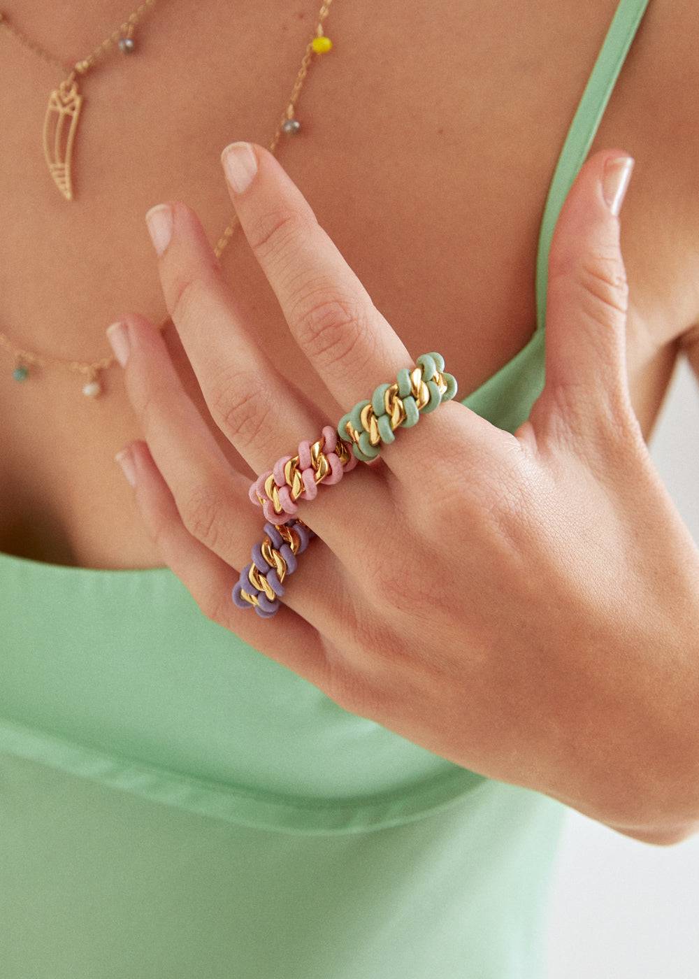 Nalí LYNDIS GROUMETTE RING IN GOLD AND PINK 2025