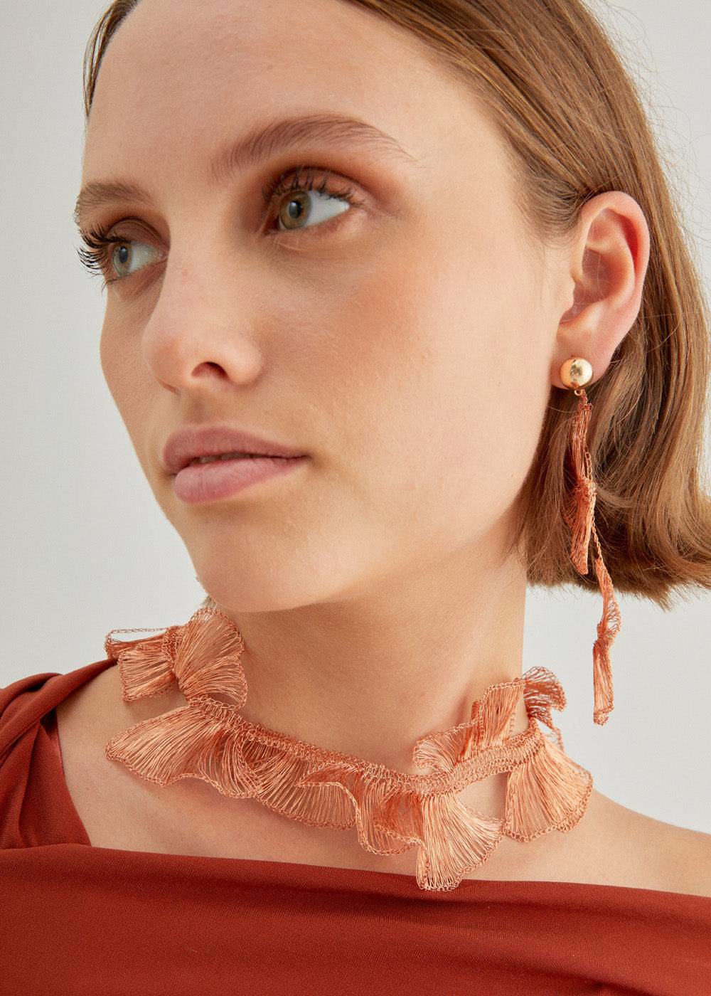 Nalí LEAF NECKLACE IN COPPER WIRE + COLORS Offerte