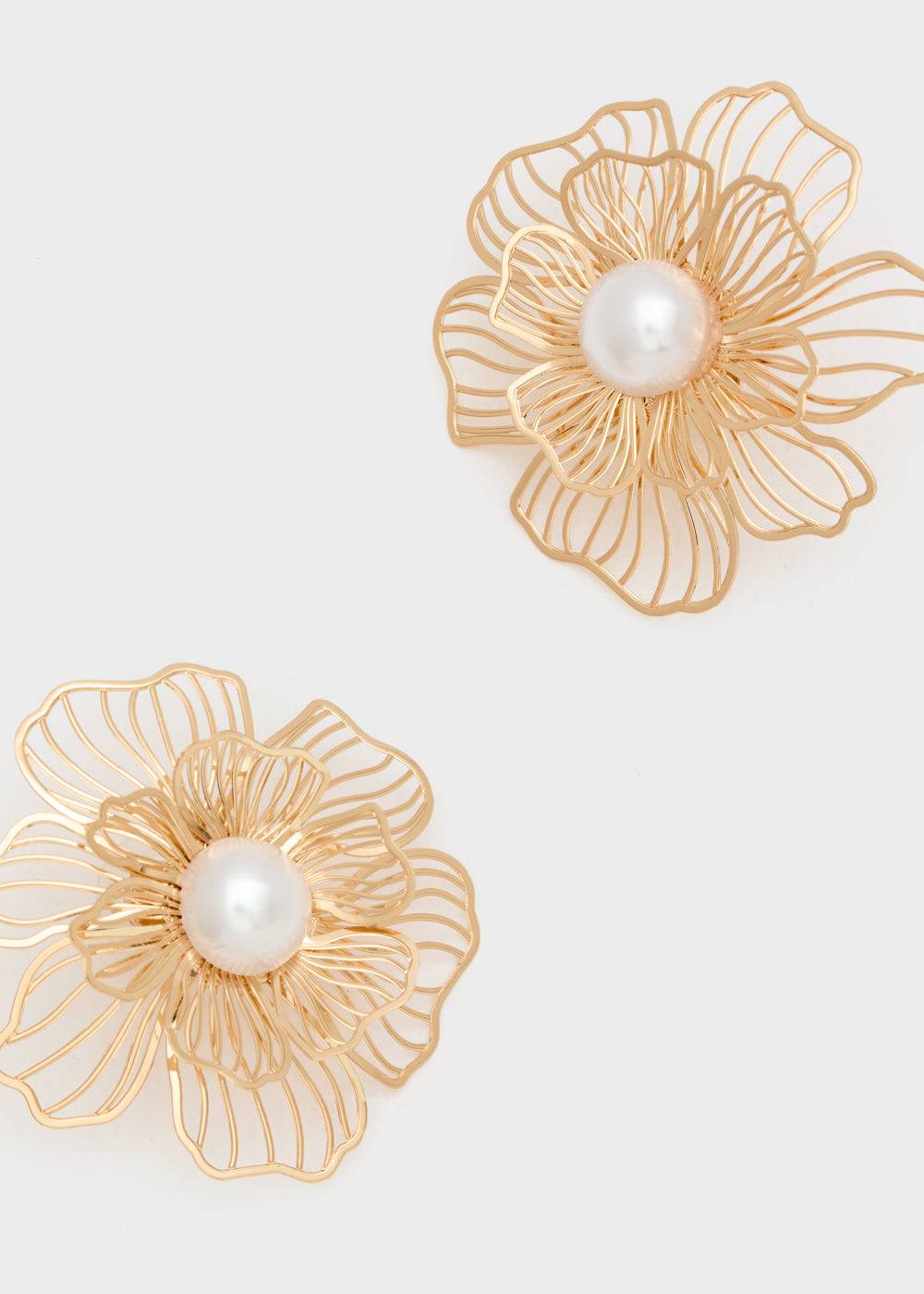 Nalí FLOWER EARRINGS IN GOLD W/ PEARL Offerta speciale