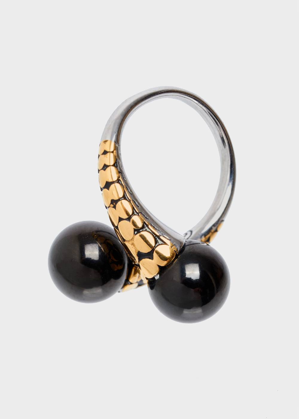 Nalí STAIN. STEEL RING WITH SILVER PEARLS Cyber Monday