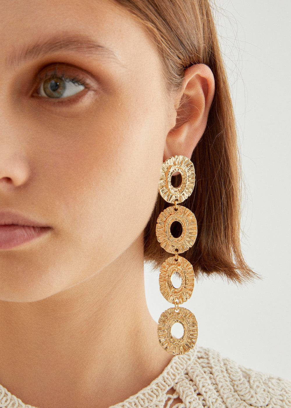 Nalí LONG GOLD EARRINGS W/ ROUND ELEMENTS Super sconto