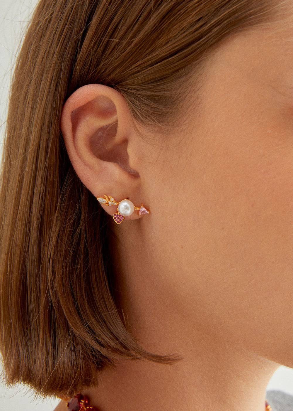 Nalí ARROW EARRINGS W/ ZIRCONS AND PEARL In vendita