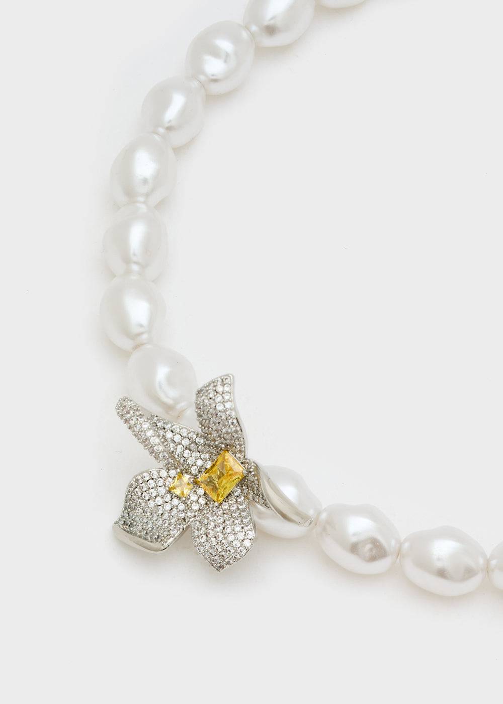 Nalí NECKLACE W/ PEARLS AND FLOWER PENDANT Hotsell