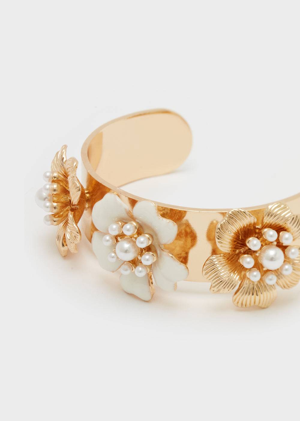Nalí ENAMEL FLOWER BANGLE BRACELET W/ PEARLS Flash Sale
