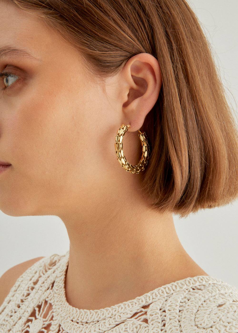 Nalí 14KT GOLD PLA. S.STEEL WROUGHT HOOP EARRINGS Smaltimento dello stoccaggio