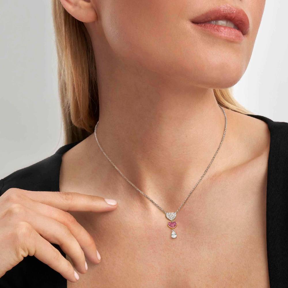 Nomination Collana Lucentissima Cuori e Cubic Zirconia a goccia Acquista Ora
