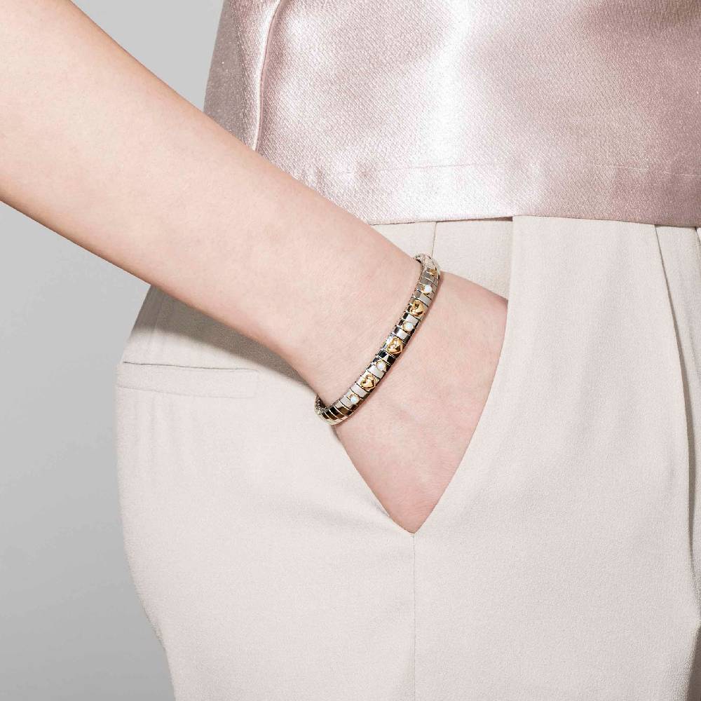 Nomination Bracciale Estensibile con 3 Cuori in Oro e Pietre Ultimi due giorni