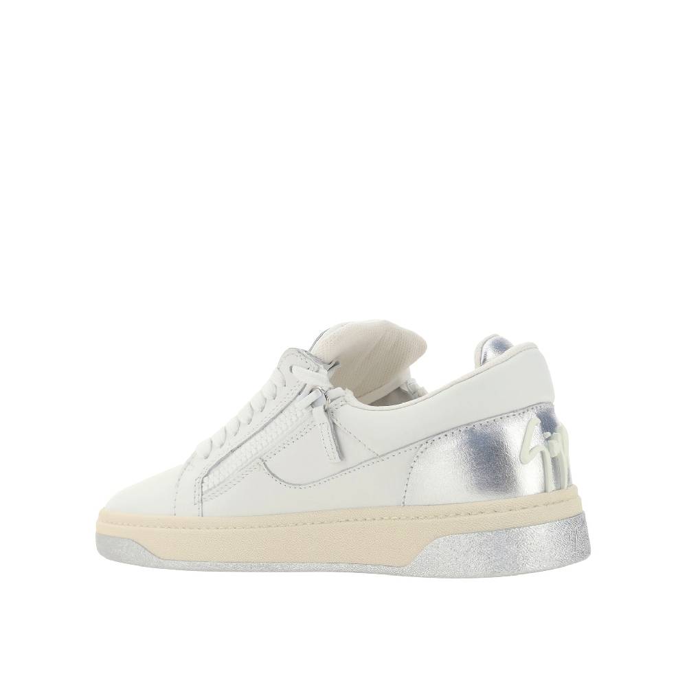 GIUSEPPE ZANOTTI DESIGN  Sneakers Basse da Uomo in Pelle Bianca Giuseppe Zanotti Spedizione Gratuita