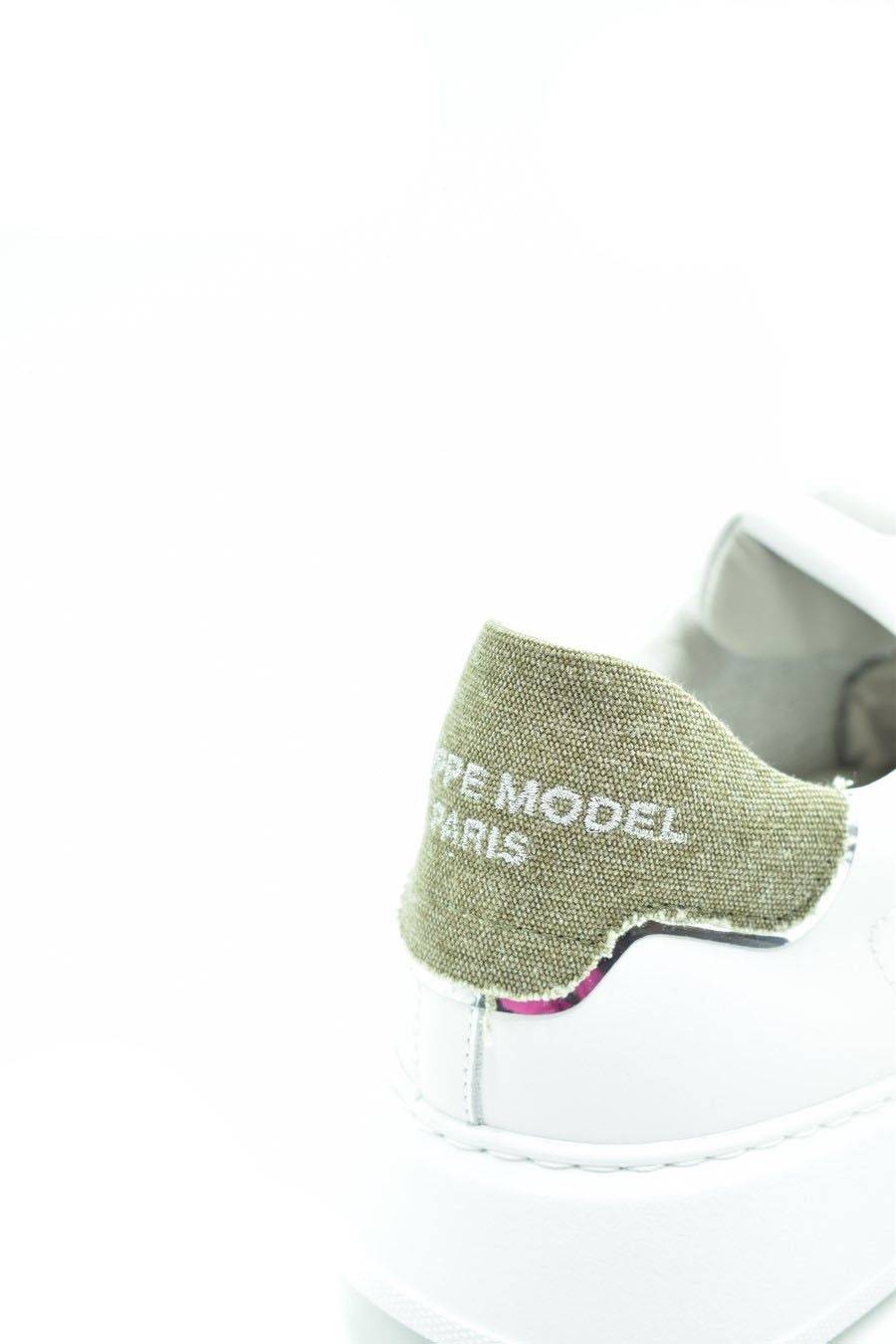 PHILIPPE MODEL  Sneakers in Pelle Bianca Uomo Philippe Model BTLUVCD2 Acquista Ora