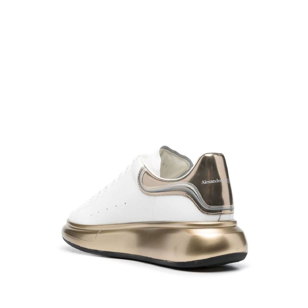 ALEXANDER MCQUEEN  Sneakers di Pelle Bianca Alexander McQueen Uomo Sottocosto