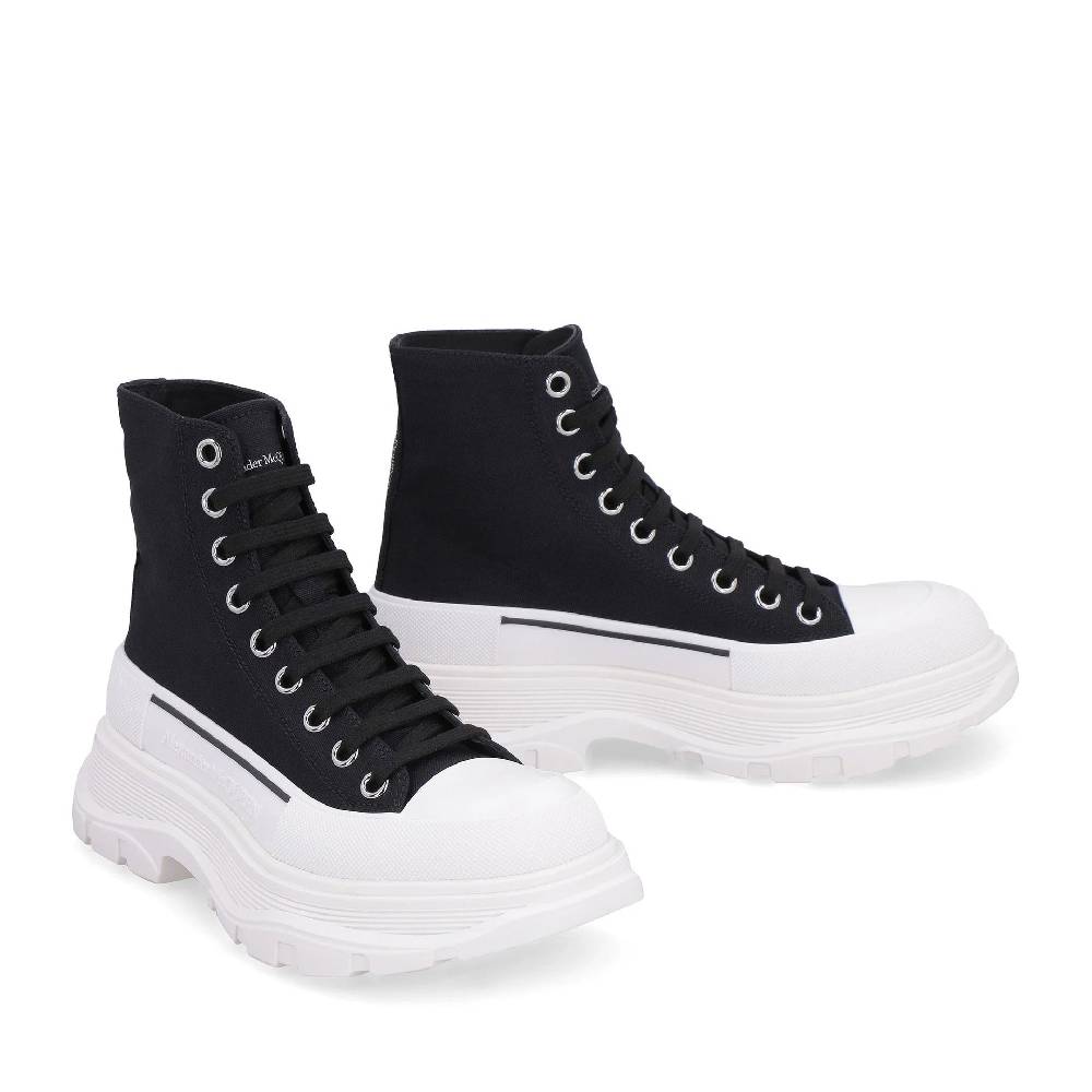 ALEXANDER MCQUEEN  Sneakers Alte in Tela Nere Alexander McQueen Treadslick Saldi