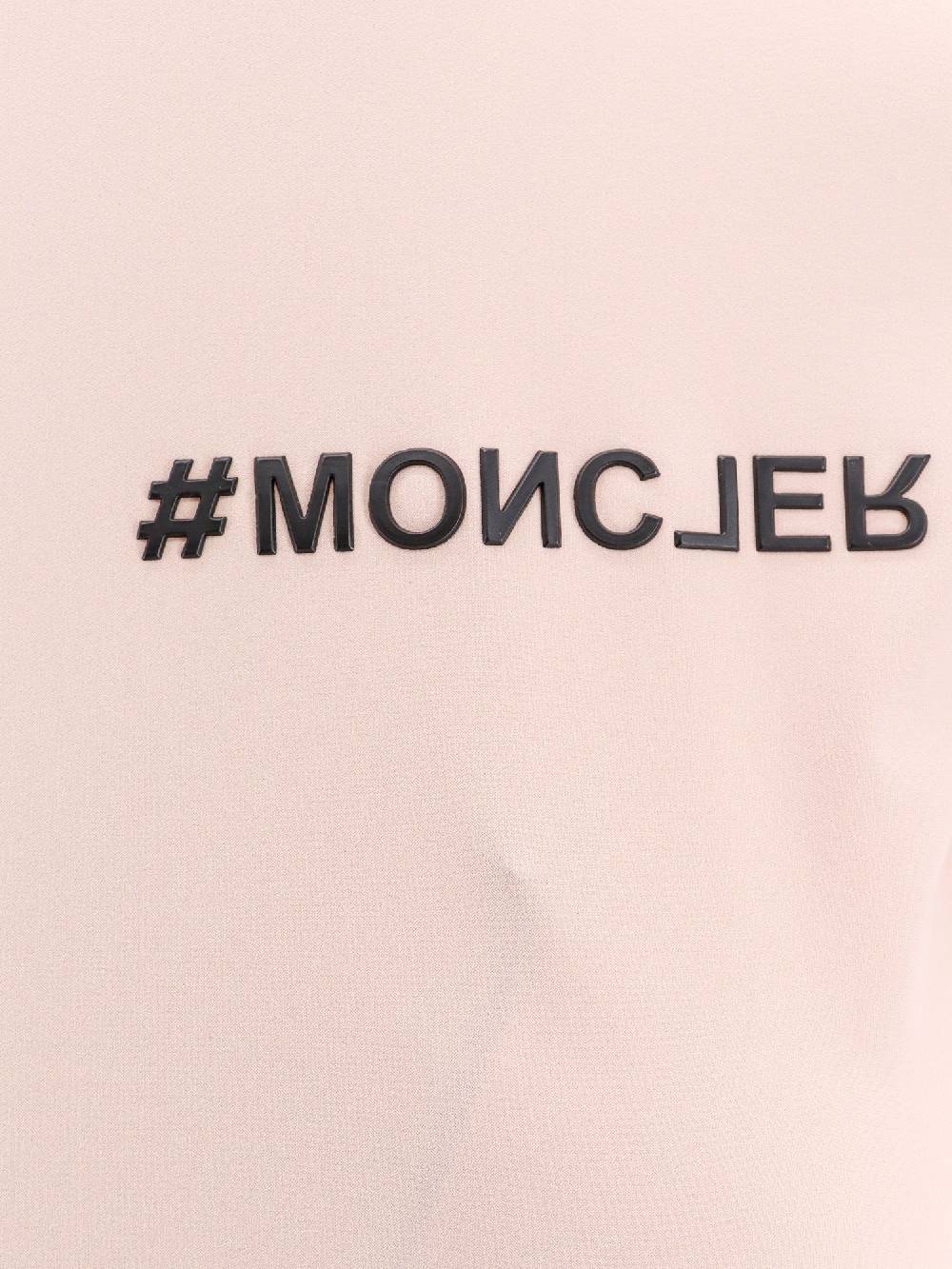 MONCLER GRENOBLE  T-Shirt MONCLER GRENOBLE Rosa Confortevole Elasticizzata Offerta
