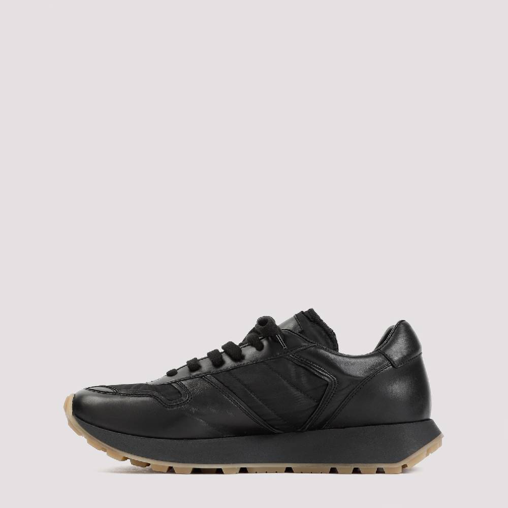 COMMON PROJECTS  Sneakers Uomo COMMON PROJECTS Pelle Nera Modello Track In Vendita