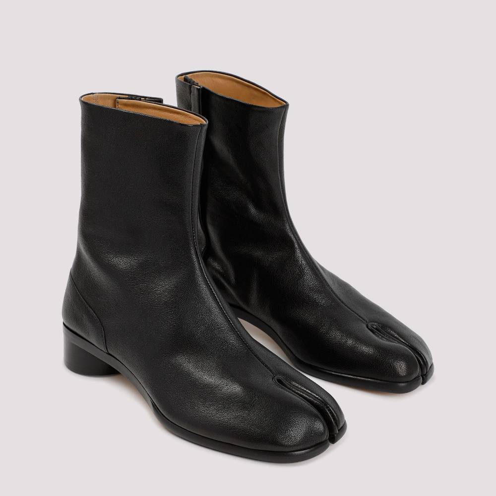 MAISON MARGIELA  Stivaletti Tabi Maison Margiela in Pelle Nera - Tacco 3cm I Più Venduti
