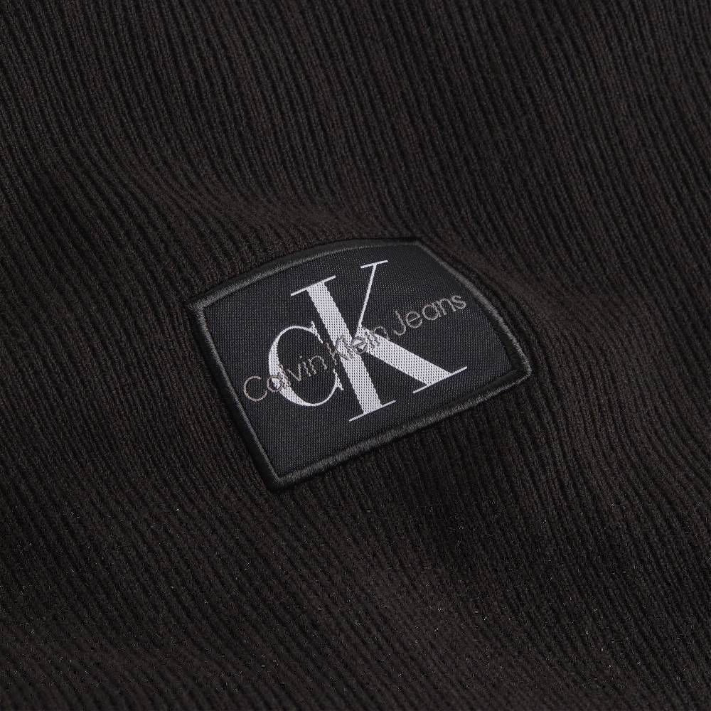 CALVIN KLEIN  T-Shirt Nera Aderente Calvin Klein Super sconto