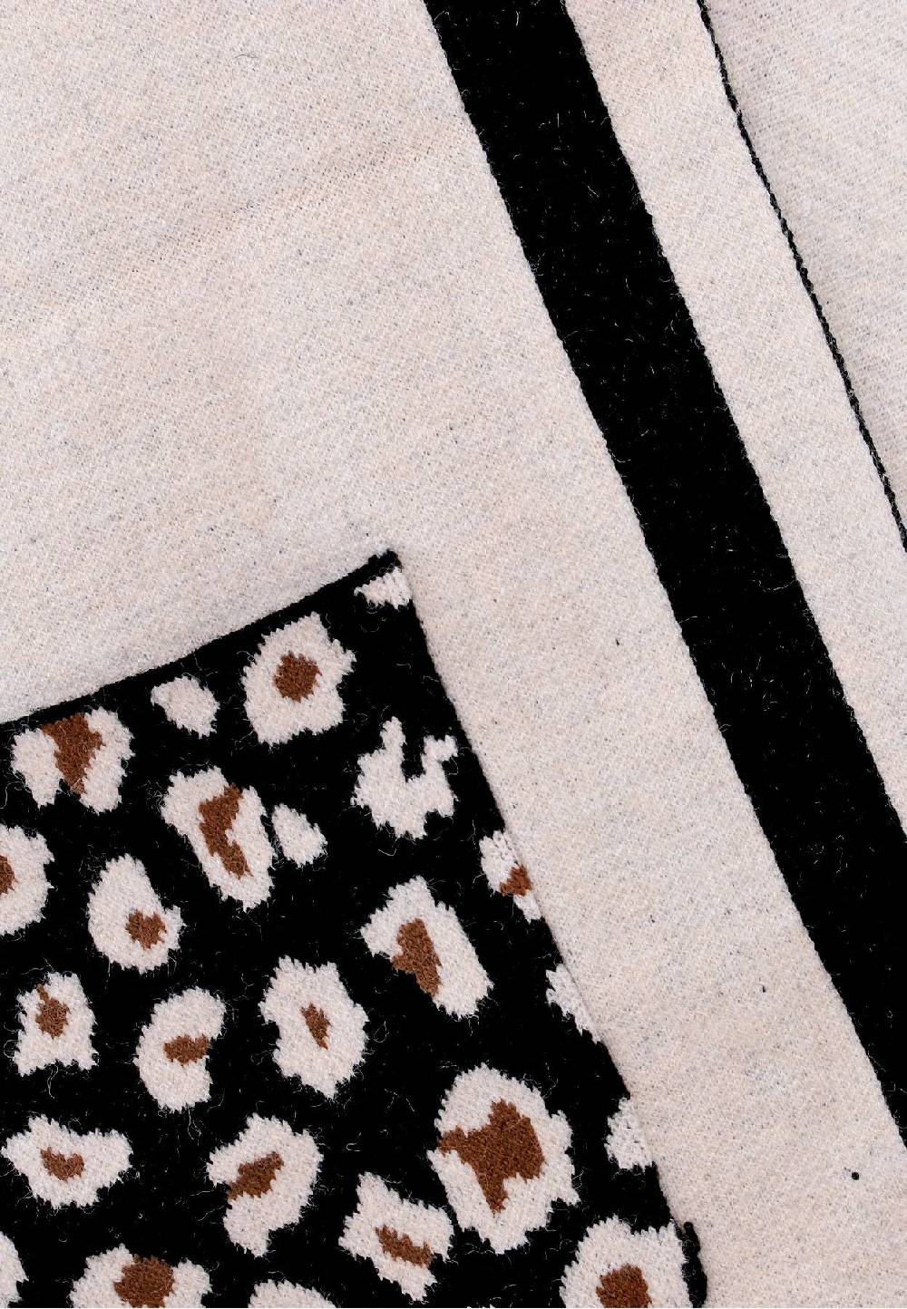 Queen Helena Poncho - Mantella - MT01 Black Friday