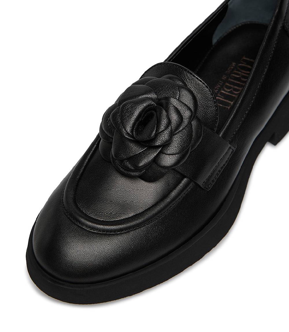 Loriblu Mocassino in nappa nero con fiore Offerta