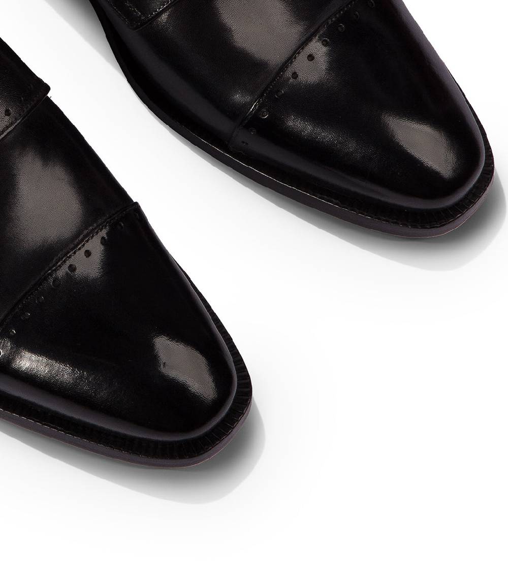 Loriblu Monk strap in pelle nera brogue Comprare a buon mercato