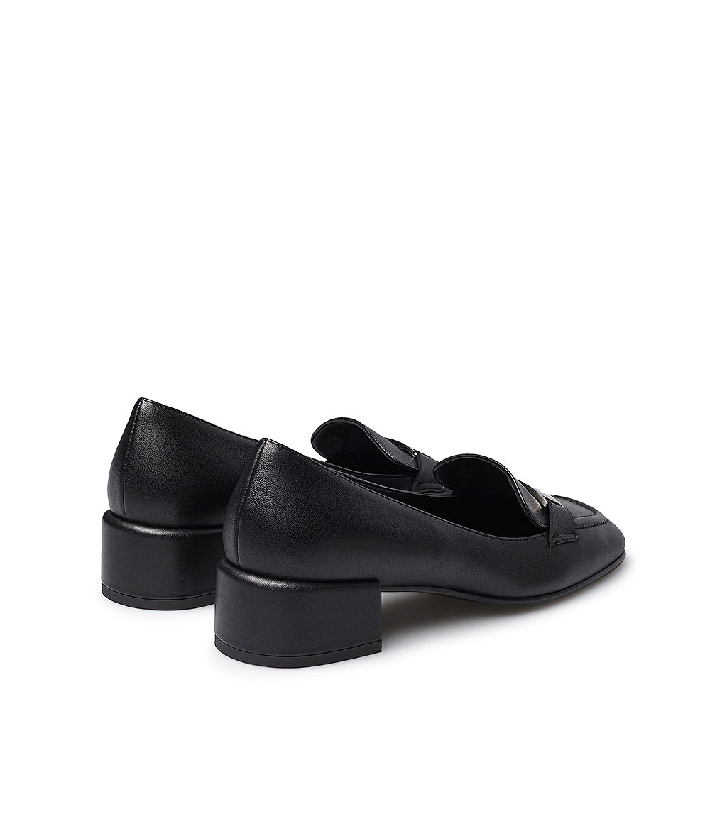Loriblu Mocassini in nappa nera con placca logo Fino al 65% di sconto