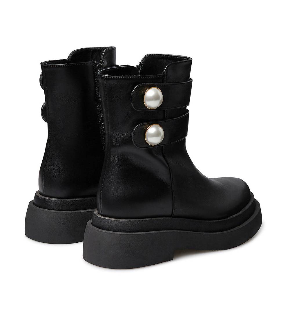 Loriblu Stivaletto in vitello nero con cinturini e borchie perla Only for today