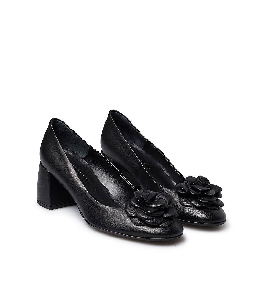 Loriblu Décolleté in nappa nera con fiore 50% di sconto con spedizione gratuita
