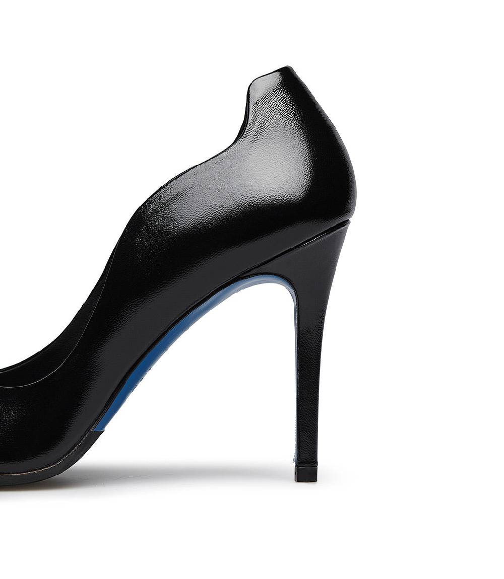 Loriblu Décolleté onda in pelle lucida nera Soddisfazione Garantita