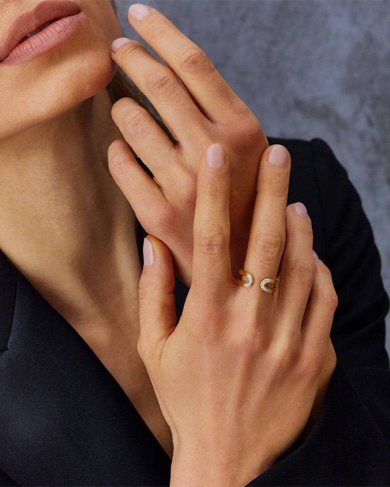 Nanis Anello "LIBERA" aperto in oro e diamanti – Nanis Italian Jewels Affare Del Giorno