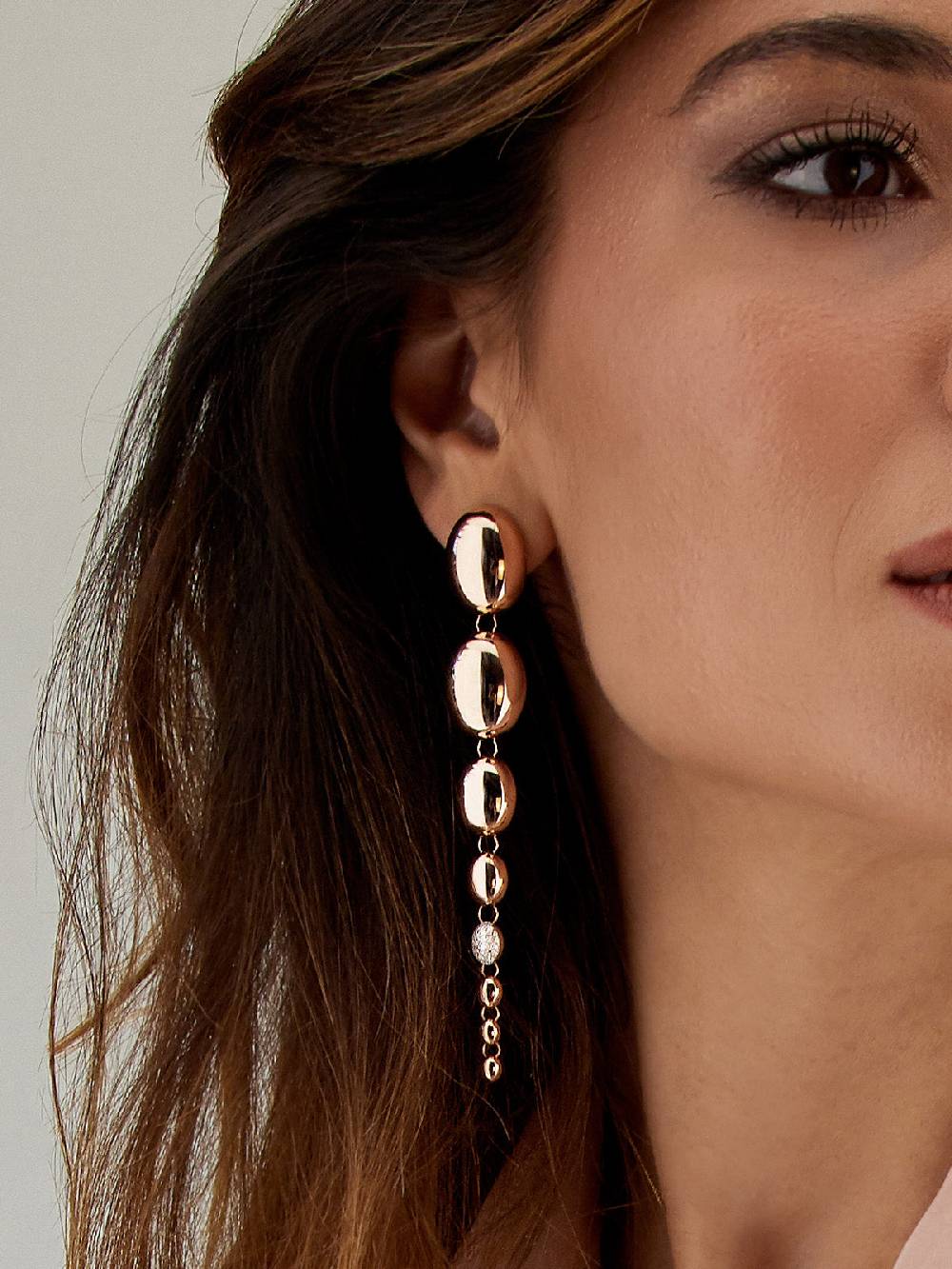 Nanis Orecchini "NUVOLE" pendenti con boules degradé in oro rosa e diamanti – Nanis Italian Jewels Italia