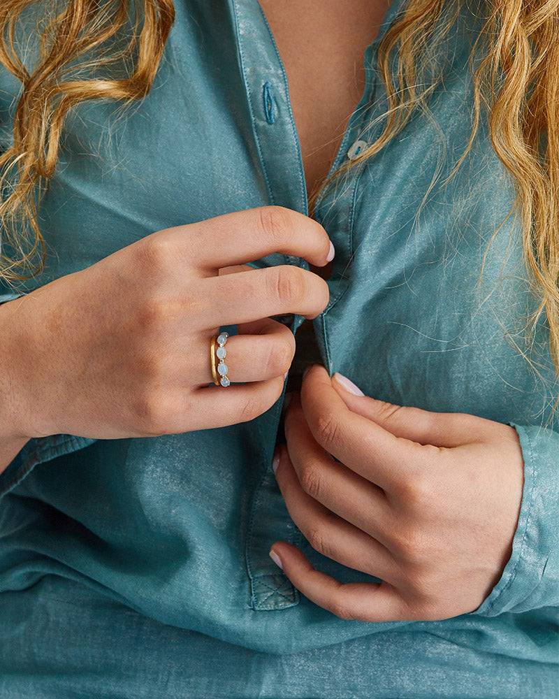 Nanis Anello "DANCING AZURE" a doppia fascia in oro, diamanti e acquamarina – Nanis Italian Jewels Qualità Garantita