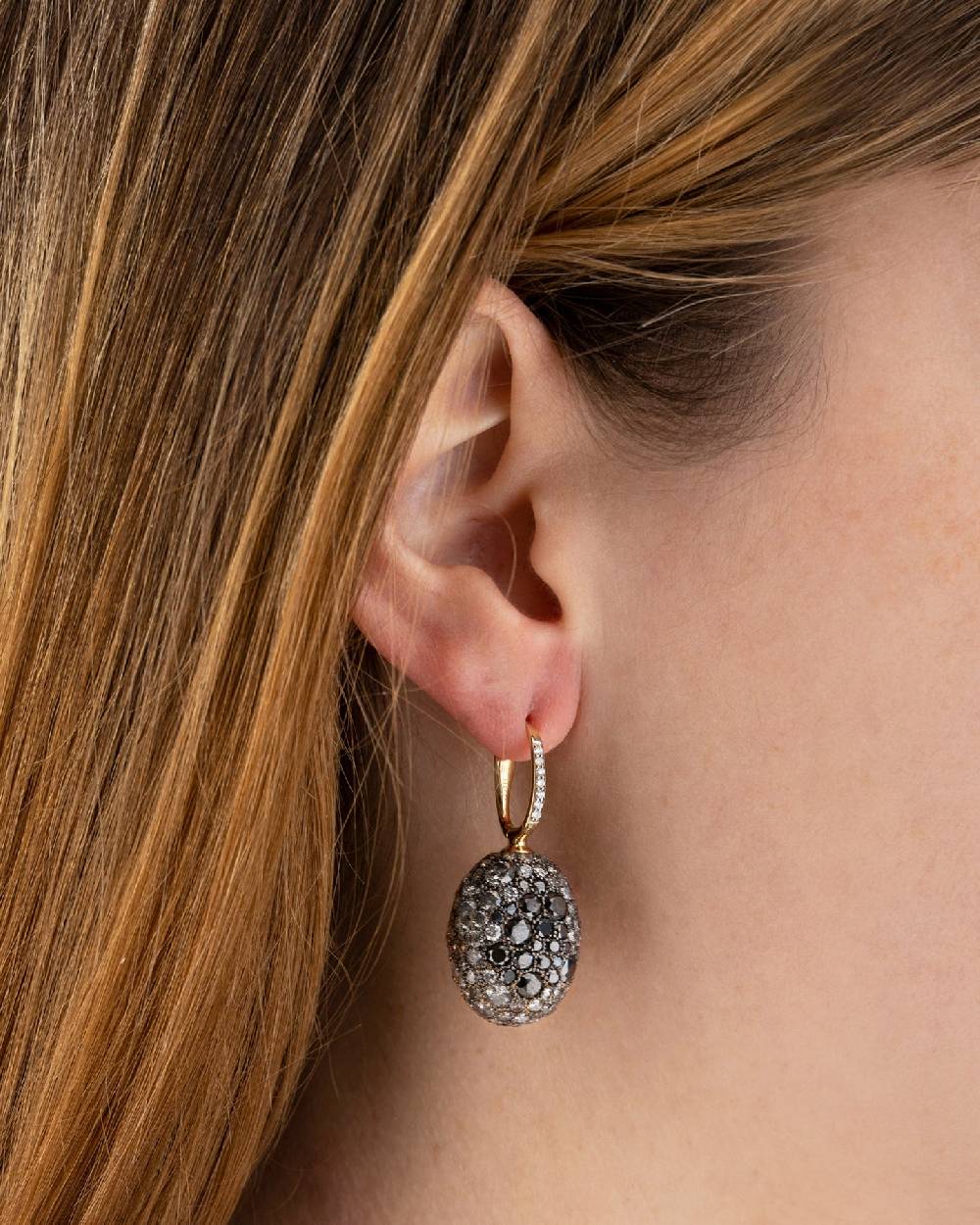 Nanis Orecchini CILIEGINE "DANCING REVERSE" double face in oro, rubini, diam – Nanis Italian Jewels Sottocosto