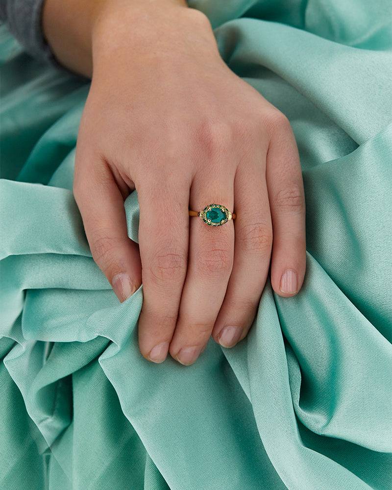 Nanis Anello "DANCING REVERSE" double face in oro, diamanti, tsavorite, amet – Nanis Italian Jewels Latest fashion