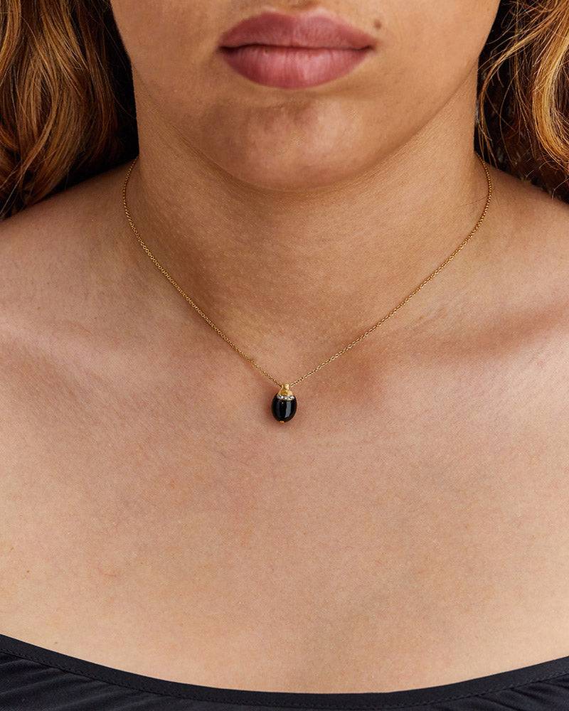 Nanis Collana "DANCING MYSTERY BLACK" pendente in oro con boule in onice ner – Nanis Italian Jewels 2025