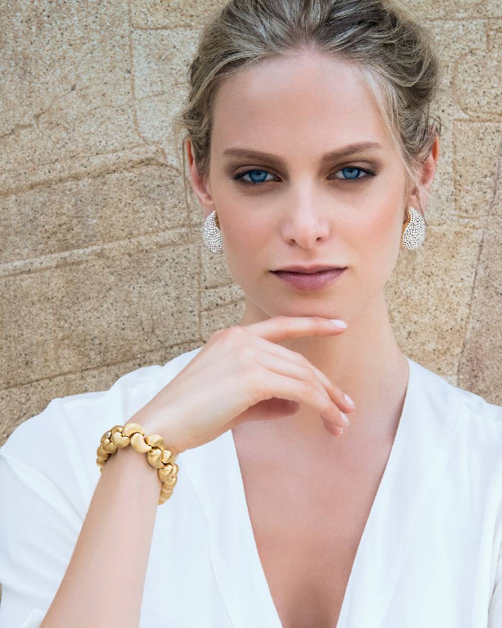 Nanis Orecchini a lobo "CASHMERE" in oro e diamanti – Nanis Italian Jewels I Più Venduti