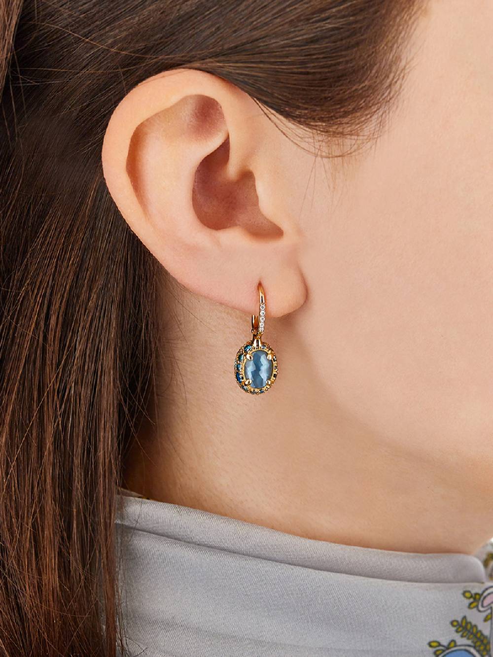 Nanis Orecchini CILIEGINE "DANCING REVERSE" double face in oro, diamanti blu – Nanis Italian Jewels Super sconto