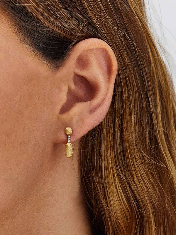 Nanis Orecchini "DANCING ÉLITE" pendenti essenziali incisi a mano in oro e d – Nanis Italian Jewels Qualità Garantita