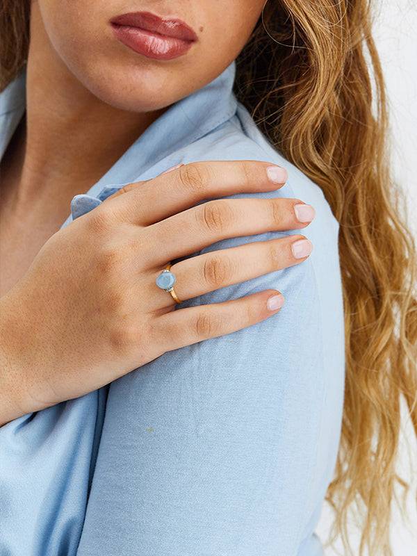 Nanis Anello "AZURE" in oro, diamanti e acquamarina milk (medio) – Nanis Italian Jewels Enormi sconti