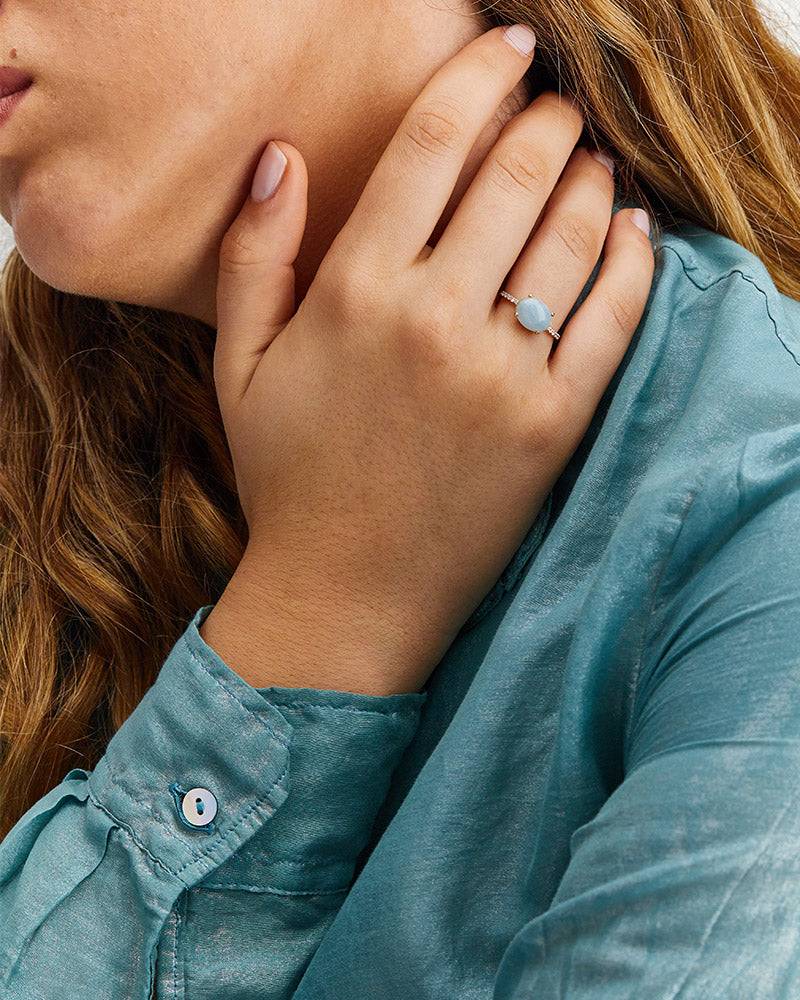 Nanis Anello "DANCING AZURE" impilabile in oro, diamanti e acquamarina (gran – Nanis Italian Jewels In vendita