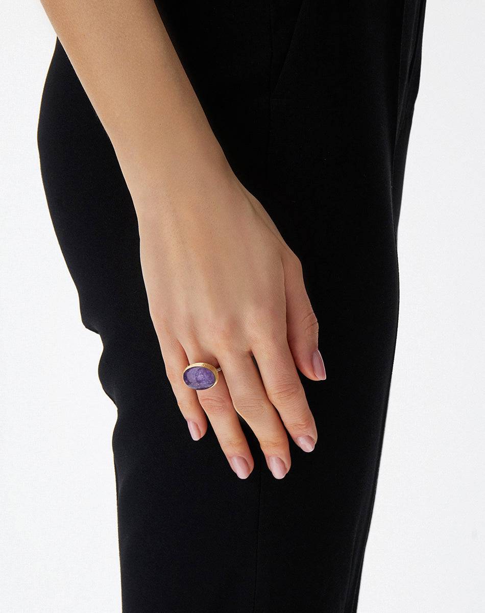 Nanis Anello Violetta "Boules" in oro inciso, diamanti, lepidolite e madrepe – Nanis Italian Jewels Sostegno trimestrale