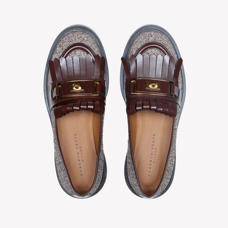 Roberto Festa MOCASSINO IN LANA CON FRANGIA IN PELLE E ACCESSORIO IN OTTONE RAFS Qualità Garantita