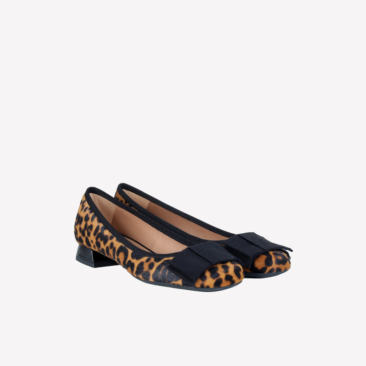 Roberto Festa DECOLLETE’ IN PELLE DI VITELLO STAMPA LEOPARDATA CON FIOCCO GROS GRAIN NERO SISKO Promozione Limitata
