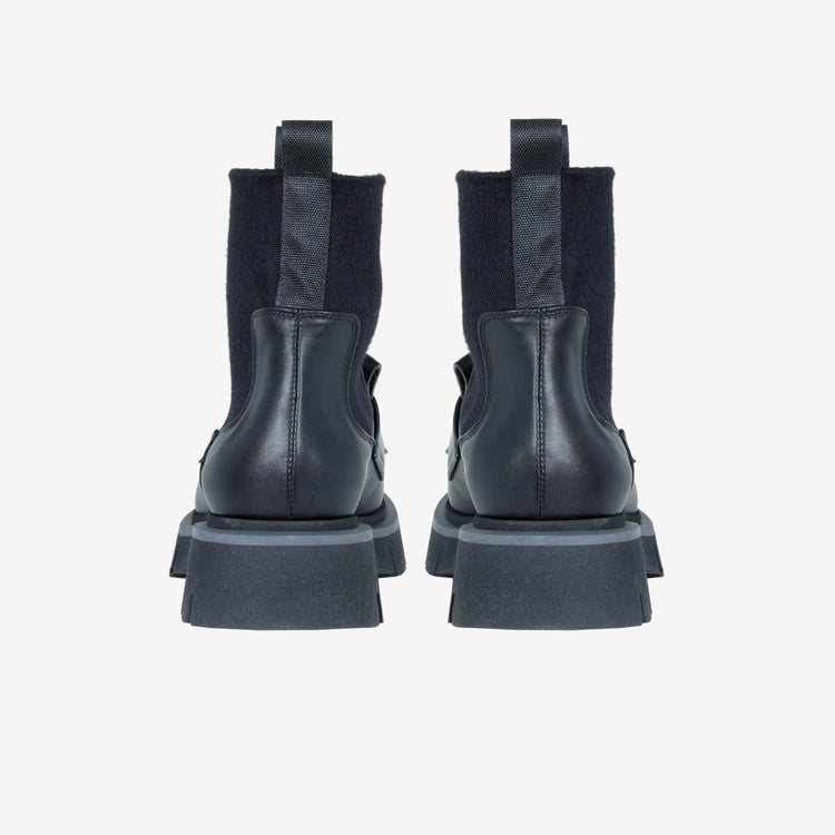 Roberto Festa ANKLE BOOT IN VITELLO CON ELASTICO IN LANA E FRANGIA IN PELLE PAULA Acquista Ora