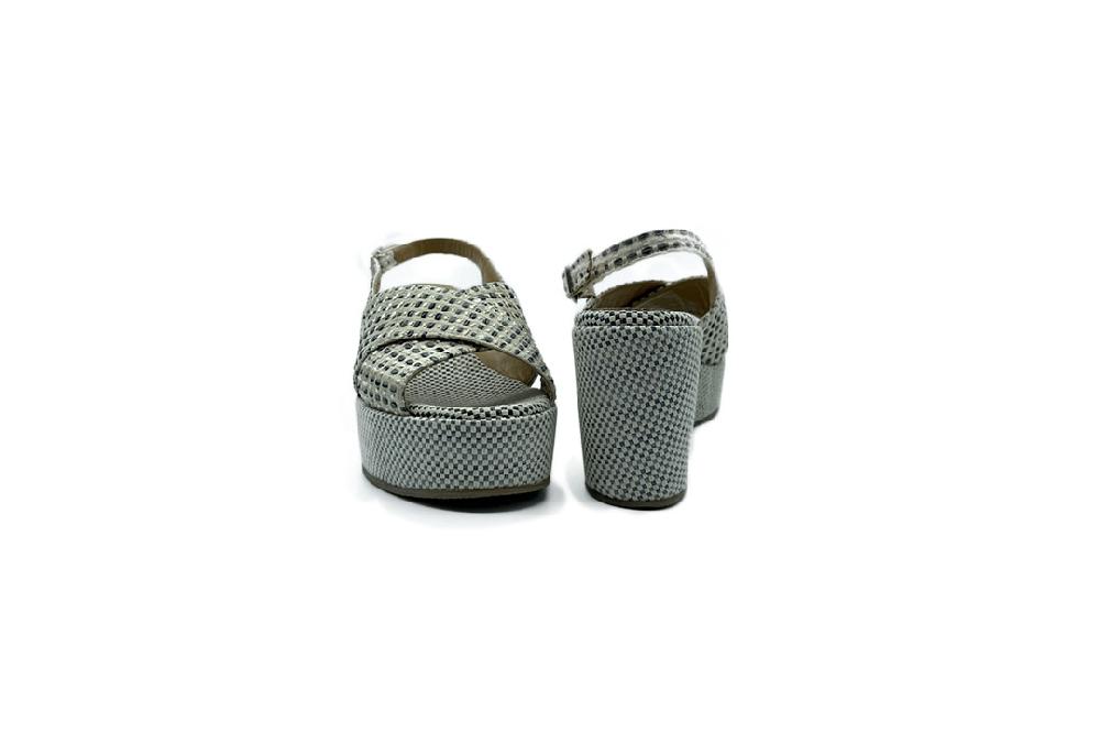 Rose'S Roses Randy Grey Shopping Online