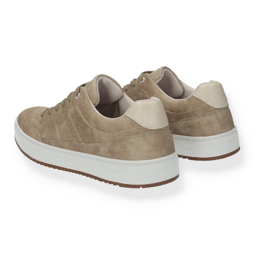 Tata Italia Sneakers con suola dentellata Italia