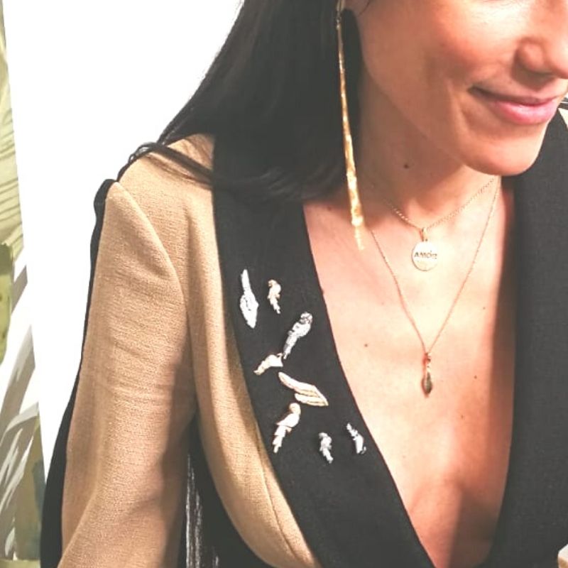 Thais Bernardes Spilla Cockatoo Vendita Calda