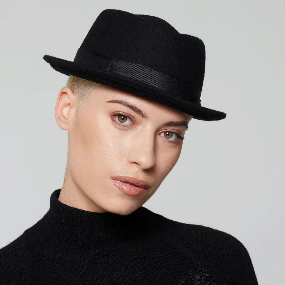 A.S.98 CAPPELLO CLIVE Negozi Online