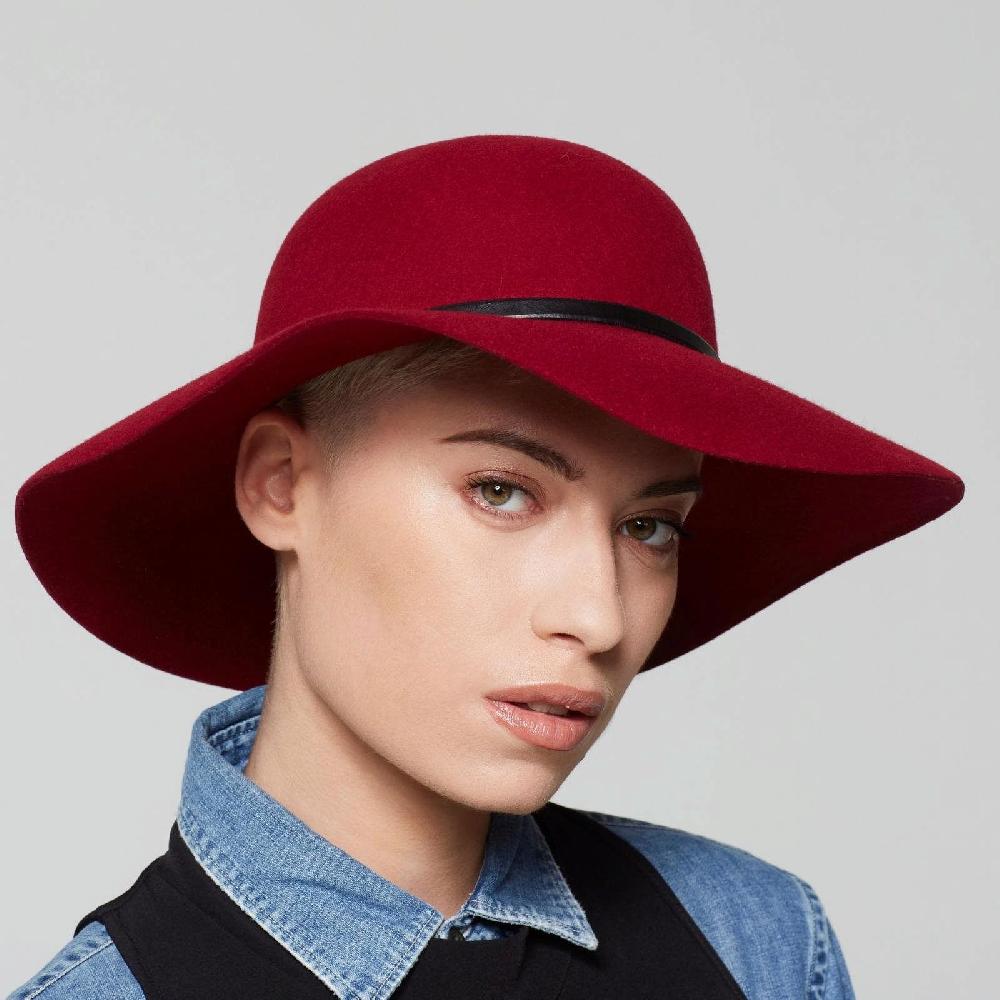 A.S.98 CAPPELLO ANOUK Acquista Ora