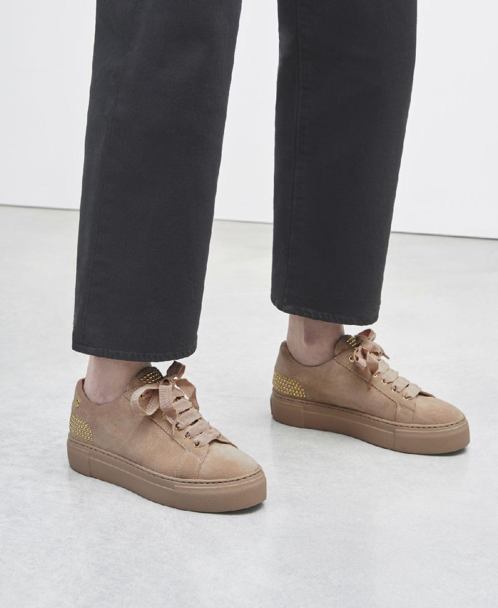 Agl Sneaker con borchie sul tallone Beige Stella Prezzo Ridotto