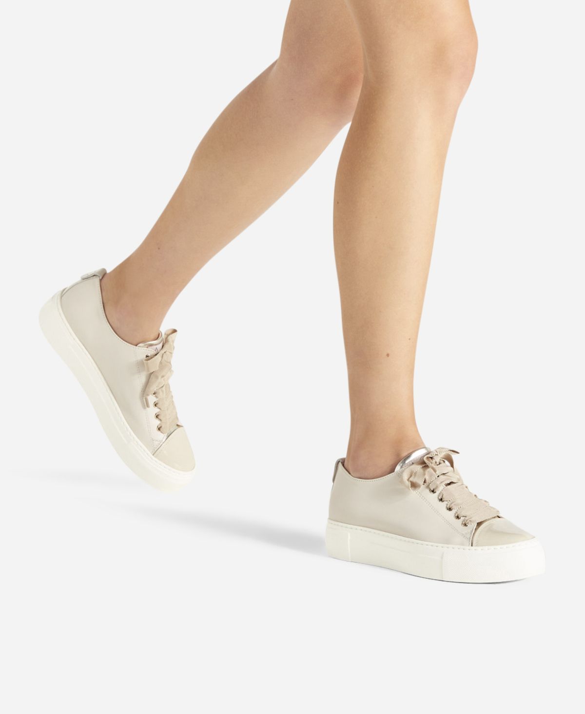 Agl Sneaker con puntina Crema Mollie Consegna Veloce