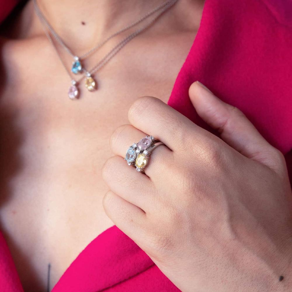 Unoaerre Anello solitario in argento con cubic zirconia rosa | UNOAERRE Gioielli Presa