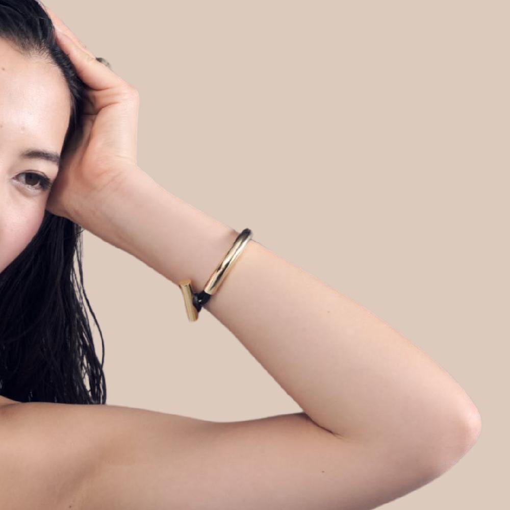 Unoaerre Bracciale bangle in argento dorato | UNOAERRE Gioielli Negozi Online